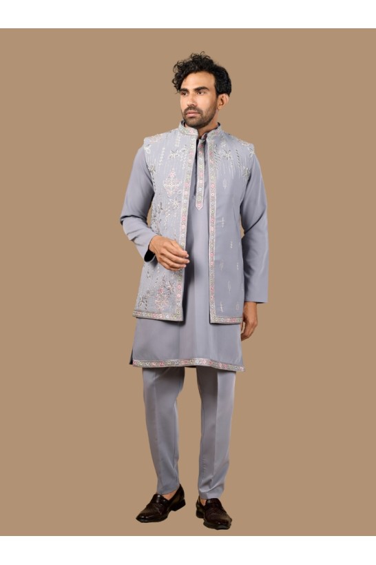 SLEEK GRAY JACKET 